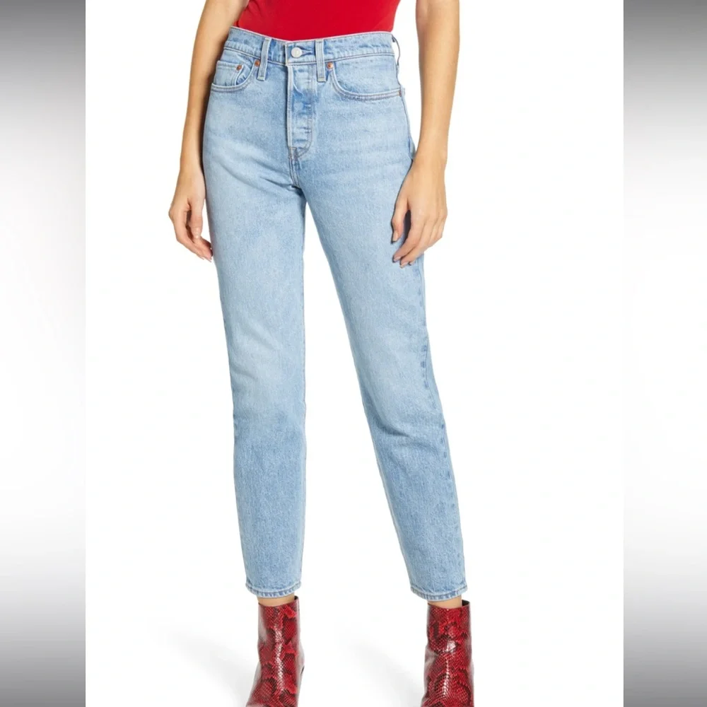 Levi’s Wedgie Icon Fit Jeans - Picture 1 of 6